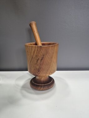 Vintage Mortar and Pestle Set - Natural Wood Grain Hand Carved